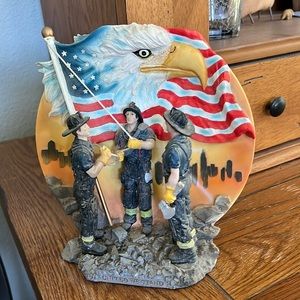 911 Firefighter Remembrance Figurine